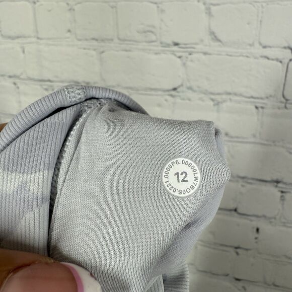 Lululemon Wunder Under Ribbed Biker Shorts Women Size 12 White Grey Camo Gym - Picture 5 of 11